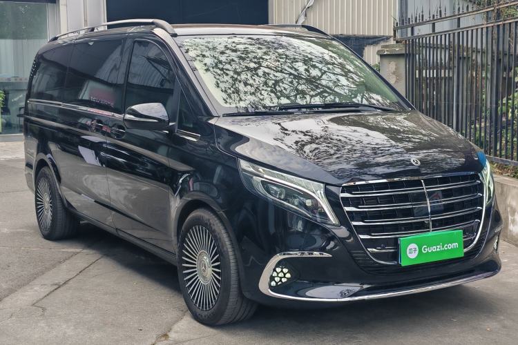 Used Mercedes-Benz V-Class 2020 V 260 Avantgarde Edition