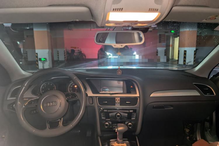 Used Audi A4L 2016 35 TFSI Collector's Edition Automatic Standard Model