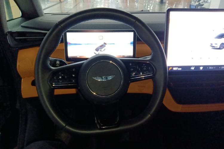 Used Geely Galaxy LEVC L380 2025 805 km Flagship Version All-Wheel Drive