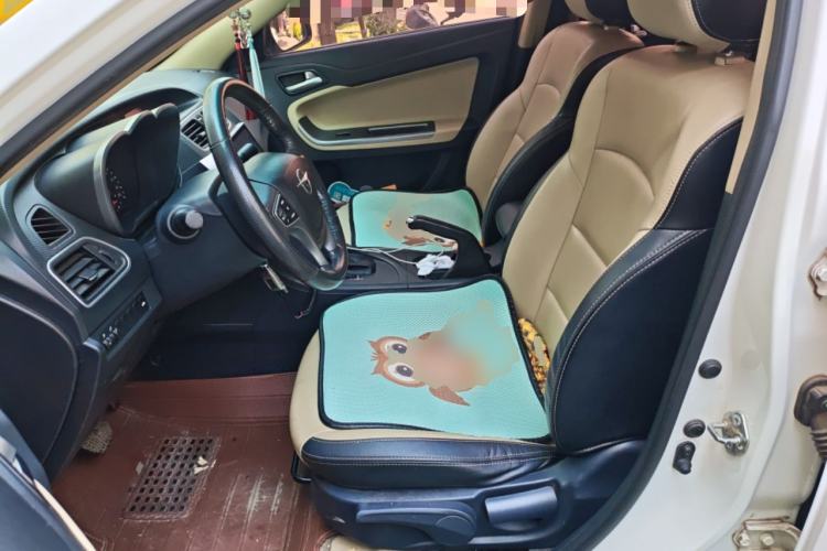 Used Haima Fumei 2015 1.5T Automatic Prestige Model Left Front Seat