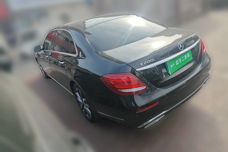 Used Mercedes-Benz E-Class 2016 E 200 L
