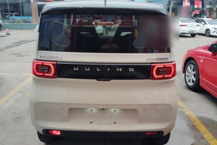 Used Wuling Hongguang MINIEV 2022 Macaron Premium Model – Lithium Iron Phosphate
