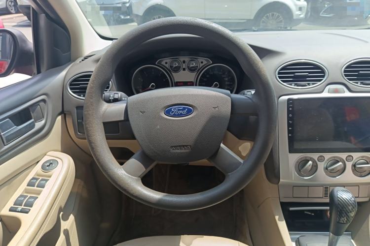 Used Ford Focus 2011 Hatchback 1.8L Automatic Fashion Edition Steering Wheel