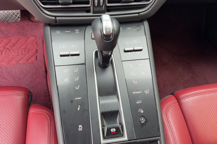 Used Porsche Macan 2023 Macan 2.0T