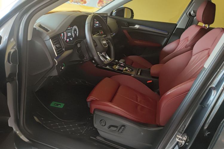 Used Audi Q5L 2022 40T Fashionable and Dynamic Model