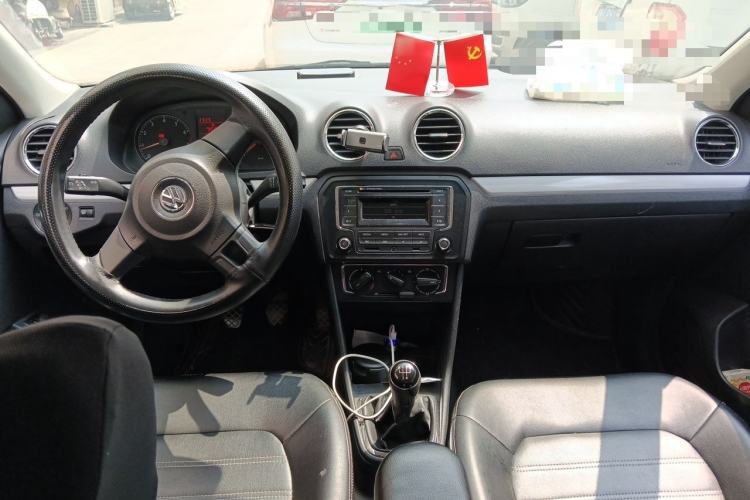 Used Volkswagen Jetta 2015 1.6L Manual Comfort Model