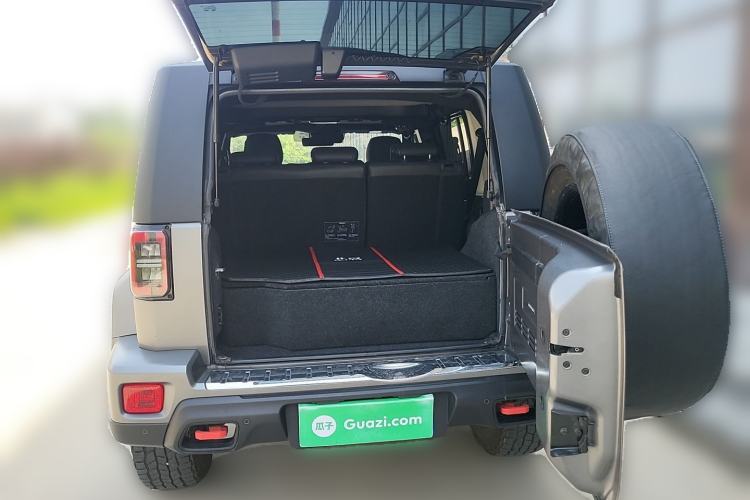 Used BAIC Off-Road BJ40 2023 2.0T Automatic Four-Wheel Drive Ring of the Tower Champion Edition
