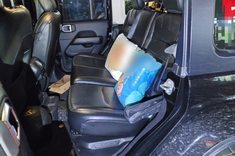 Used Jeep Wrangler New Energy 2021 Four-Door 2.0T 4xe Sahara Left Rear Seat