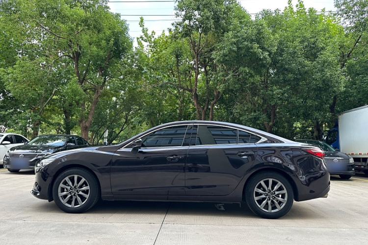 Used Mazda Atenza 2021 2.0L Blue Sky Luxury Edition
