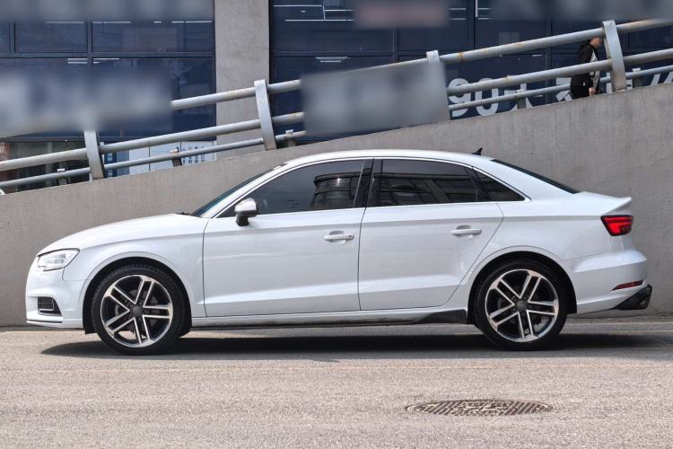 Used Audi A3 2020 Limousine 35 TFSI Ambition China VI Exterior 2