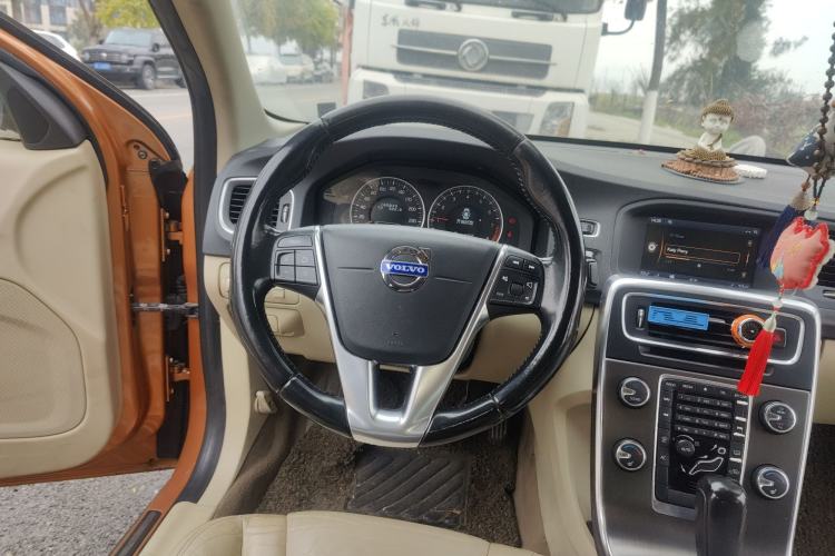 Used Volvo S60 2012 1.6T DRIVe Zhiya Edition