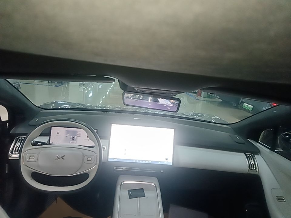 XPeng P7+ 2024 Long-Range Max — снимка 12