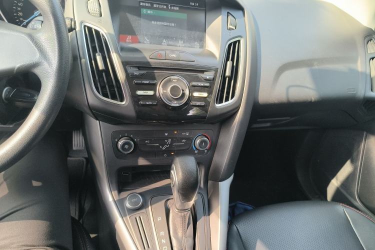 Used Ford Focus 2018 Hatchback Classic 1.6L Automatic Comfort Plus SmartDrive Edition