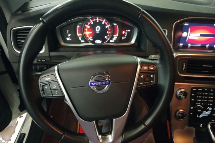 Used Volvo S60 2017 S60L T3 Smart Upgrade Edition
