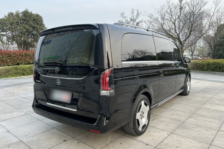 Used Mercedes-Benz V-Class 2024 V 300 L Long Wheelbase Prestige Edition Exterior 6