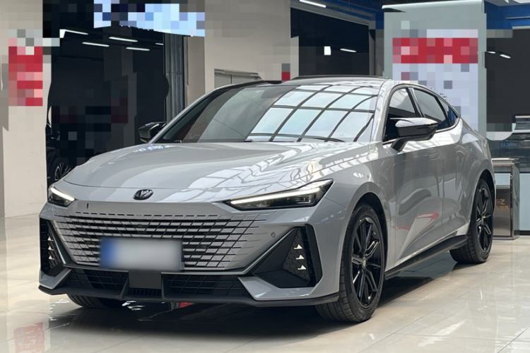 Used CHANGAN UNI-V 2022 1.5T Prestige Version