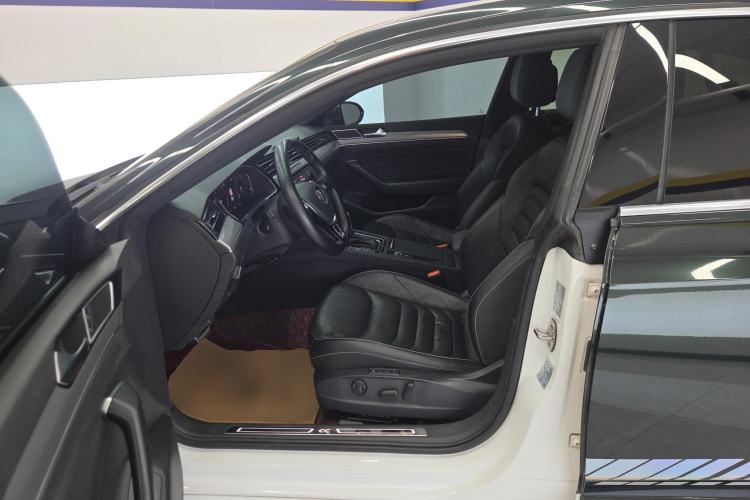 Used Volkswagen FAW-Volkswagen CC 2020 330TSI Glamour Edition China VI Standard
