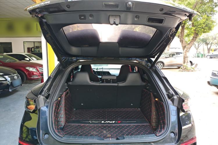 Used CHANGAN UNI-T 2020 1.5T Flagship Version
