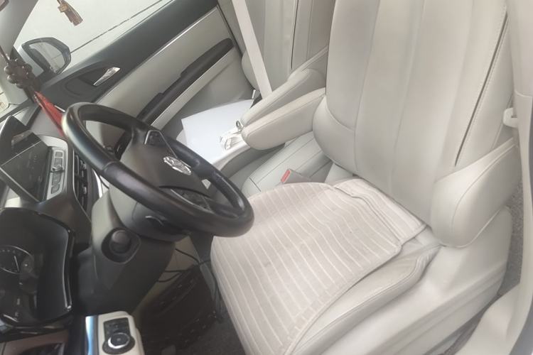 Used Buick GL8 2020 Land Business Class 652T Luxury Model Left Front Seat