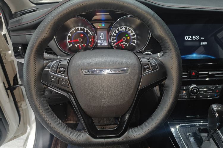 Used Venucia T70 2019 2.0L CVT Enjoy Edition China V Standard
