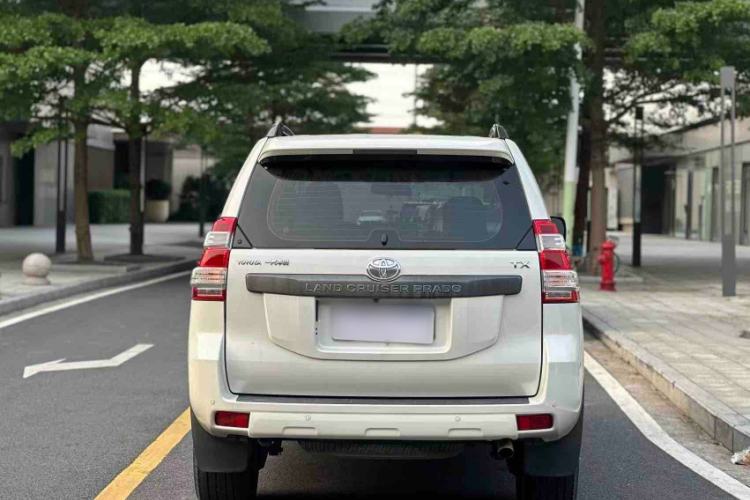 Used Toyota Prado 2016 2.7L Automatic Standard Edition Exterior 7