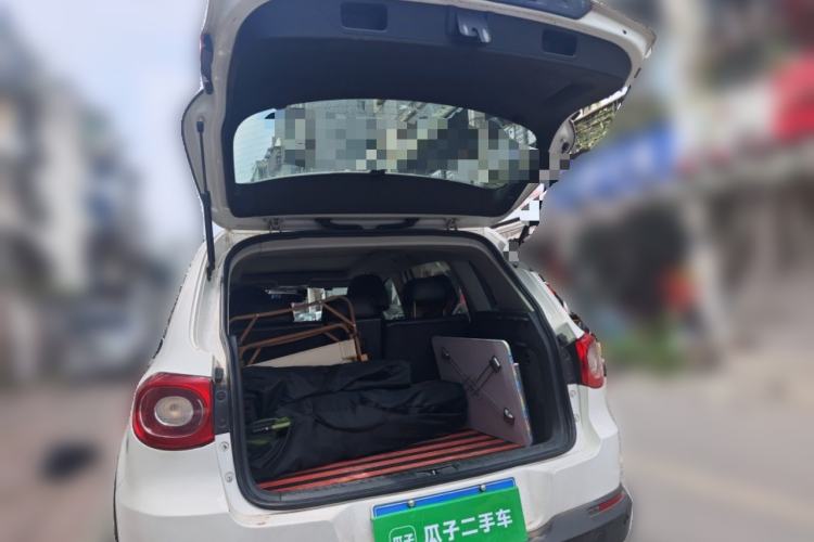 Used Volkswagen Tiguan 2010 1.8 TSI Automatic Two-Wheel Drive Trend Edition Trunk