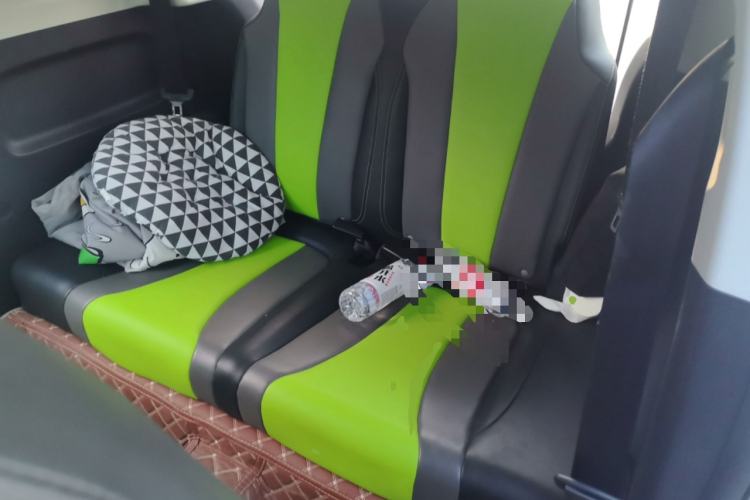 Used Roewe Clever 2021 302 km New Four-Seater Super-Efficient Version