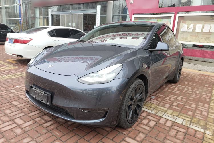 Used Tesla Model Y 2021 Long-Range All-Wheel-Drive Version