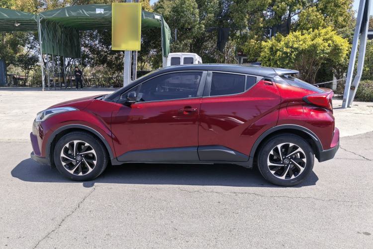 Used Toyota IZOA 2018 2.0L Yichi Edition China V Standard