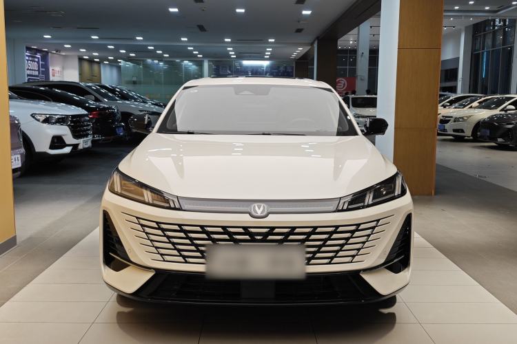 Used CHANGAN Eado 2026 Model, Fourth Generation, 1.5T 500Bar Smart Enjoyment Edition Exterior 3