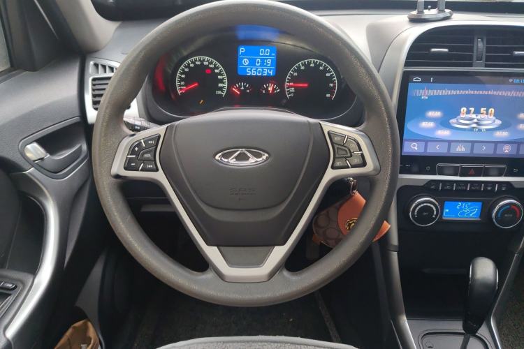 Used Chery Tiggo 3 2014 1.6L CVT ZhiShang Edition
