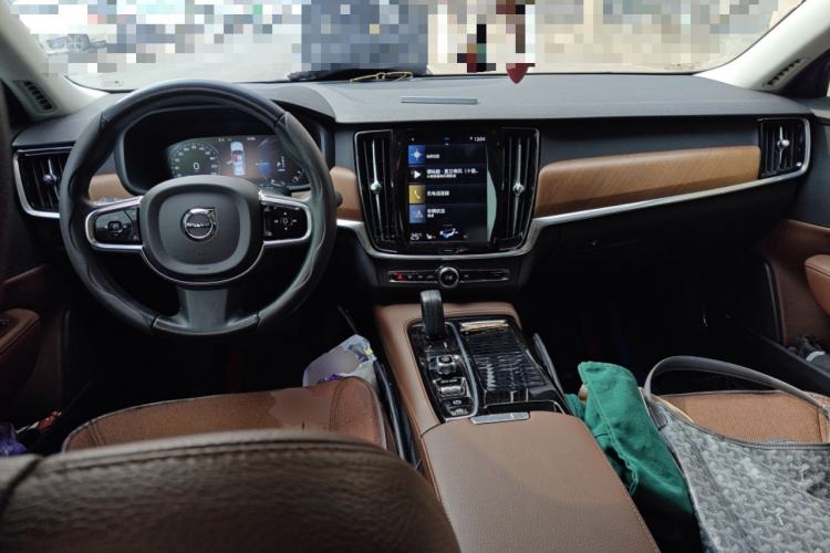 Used Volvo S90 New Energy 2019 T8 e-Drive Hybrid Intelligent Luxury Version China VI Standard