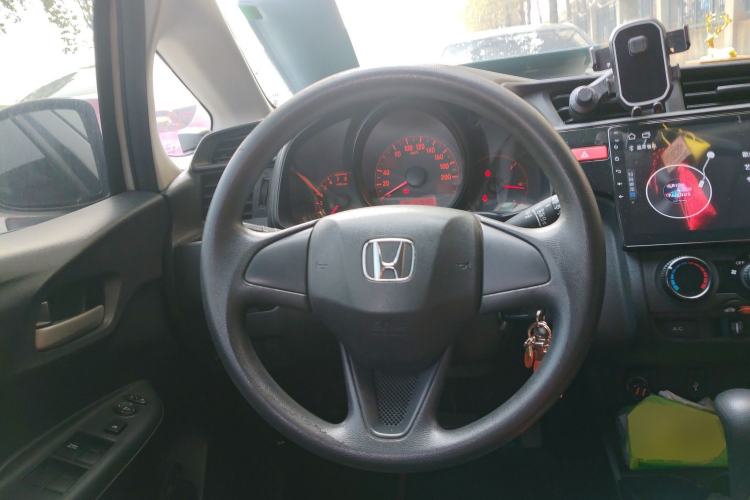 Used Honda Fit 2014 1.5L SE CVT Fashion Model