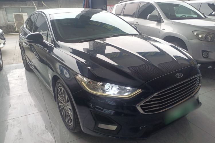 Used Ford Mondeo New Energy 2018 2.0 PHEV Smart-Controlled Fashion Edition China VI Standard Front Right 45 Deg
