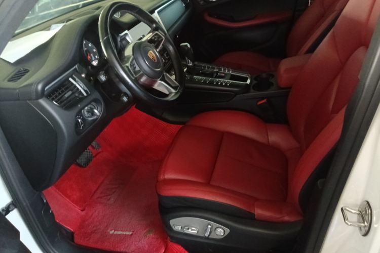 Used Porsche Macan 2018 Macan 2.0T
