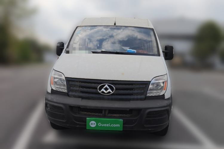 Used SAIC MAXUS Xintu V80 2014 2.5T Aotuntong Long Wheelbase Mid-Roof Model Front