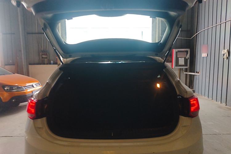 Used Fiat Ottimo 2014 1.4T Automatic Comfort Edition Trunk