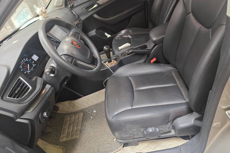 Used Roewe 360 2015 1.5L Manual Luxury Edition
