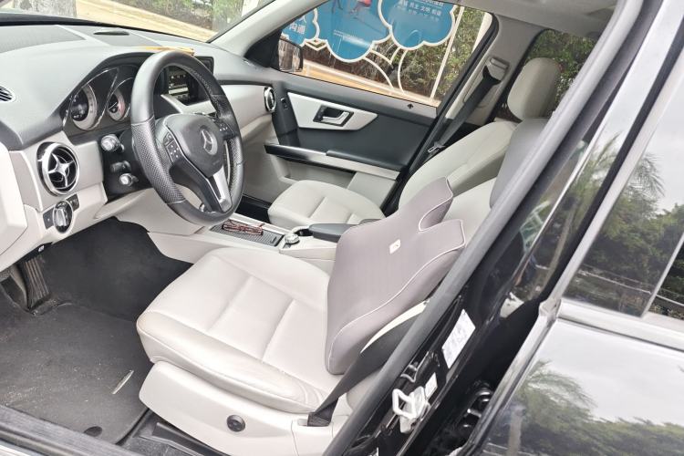 Used Mercedes-Benz GLK-Class 2014 GLK 260 4MATIC Dynamic Model
