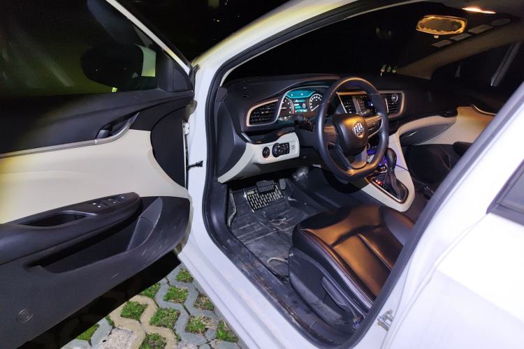 Used Buick GT 2016 15N Automatic Elite Edition