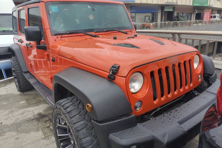 Used Jeep Wrangler 2015 2.8TD Sahara Four-Door Edition