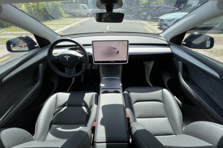 Used Tesla Model Y 2024 Rear-Wheel-Drive Version