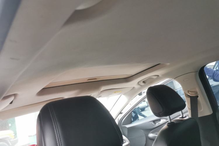 Used Chevrolet Cruze 2015 1.5L Manual Elite Edition Headliner