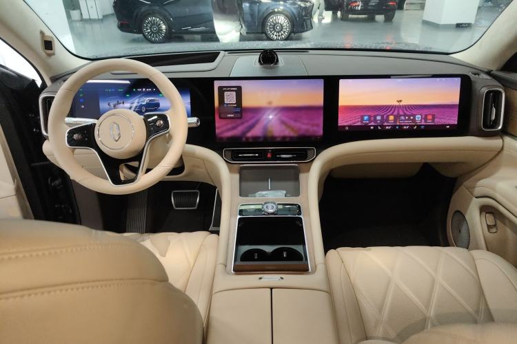 Used Hima AITO M9 2025 Extended-Range Ultra Version 52 kWh 6-Seater
