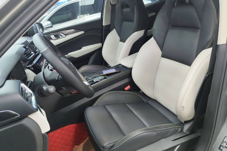 Used Lynk & Co 02 2022 2.0T DCT Shine Plus
