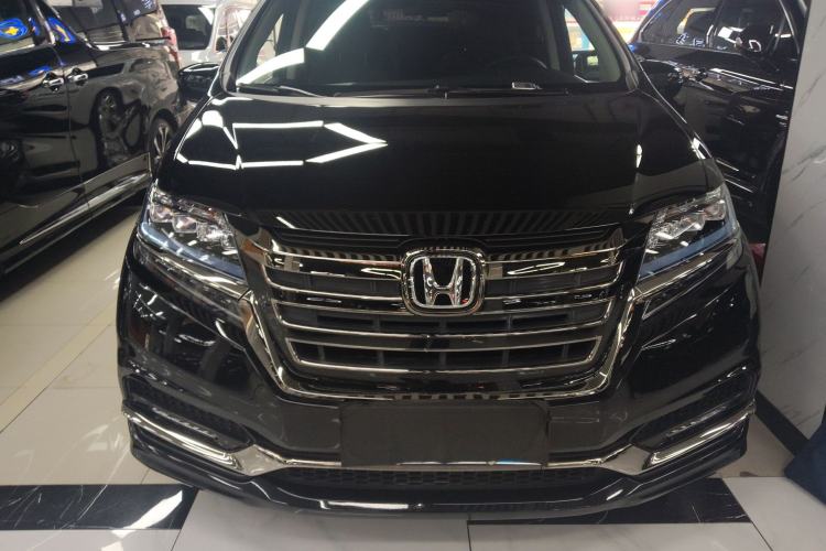 Used Honda Elysion 2019 2.0L Hybrid Luxury Edition
