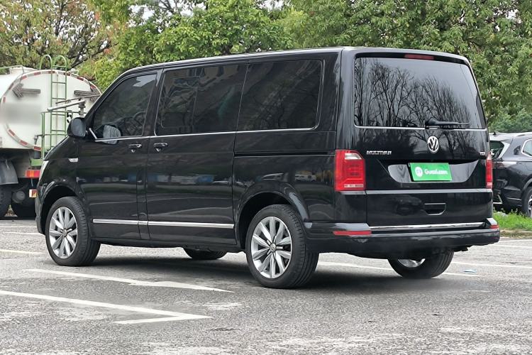 Used Volkswagen Multivan 2018 2.0 TSI Two-Wheel-Drive Luxury Edition 7 Seats
