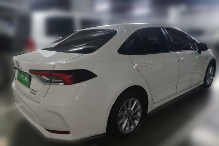 Used Toyota Corolla 2021 Dual-Motor 1.8L E-CVT Elite Edition
