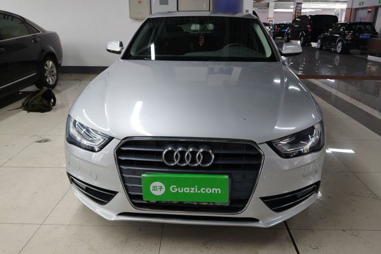 Used Audi A4L 2013 35 TFSI Automatic Standard Model
