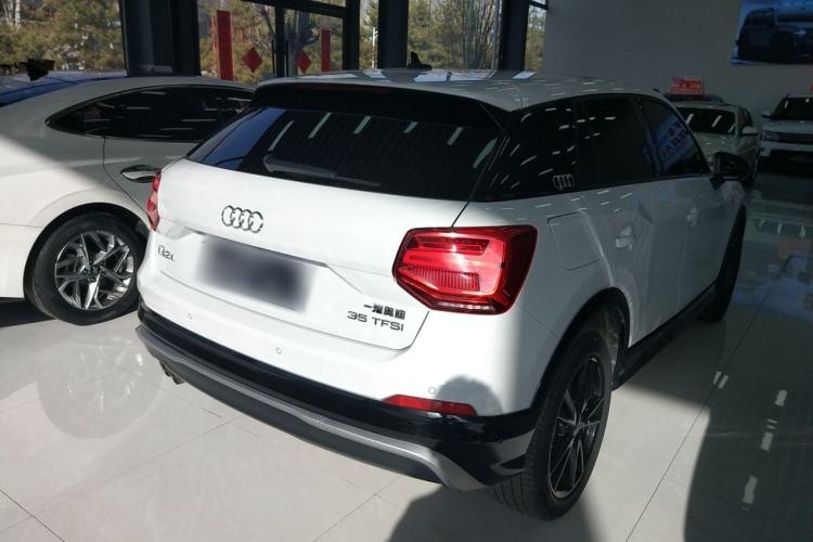 Used Audi Q2L 2018 35 TFSI Launch Exclusive Edition China V